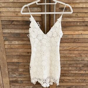 Like new- White Floral Lace mini Dress